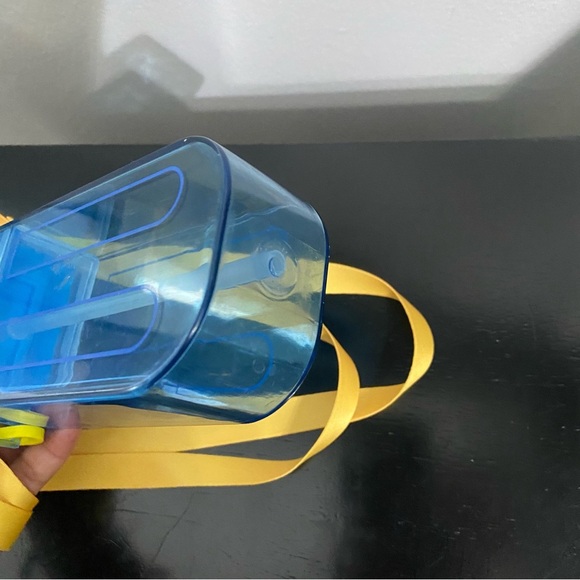 290 ML Cute Straw Water Bottle Ice Cream Popsicle Cup With Shoulder Strap Unisex - Picture 3 of 6